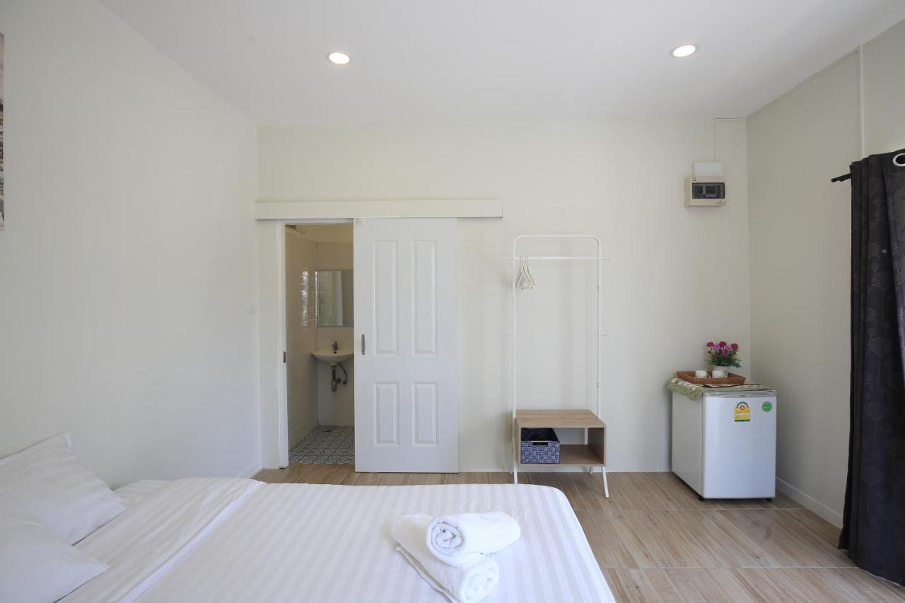 Apartamento Day Off House Chiang Mai Near Walking Street Exterior foto